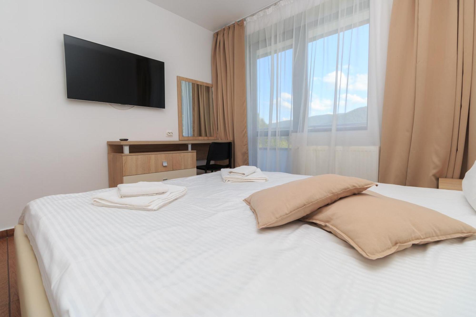 Apartment Relax View Ap With Private Parking Sinaia